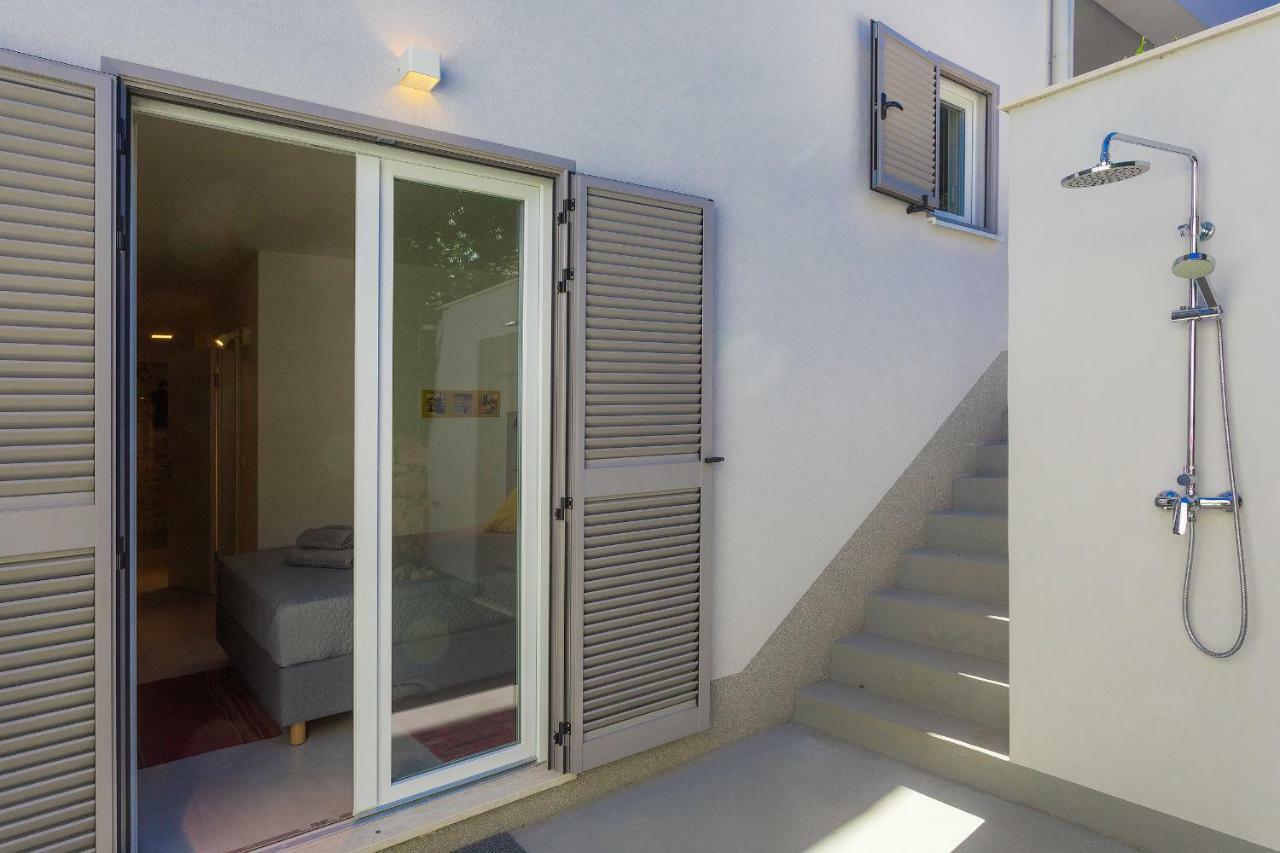 Casa Mia Apartments Premantura Extérieur photo